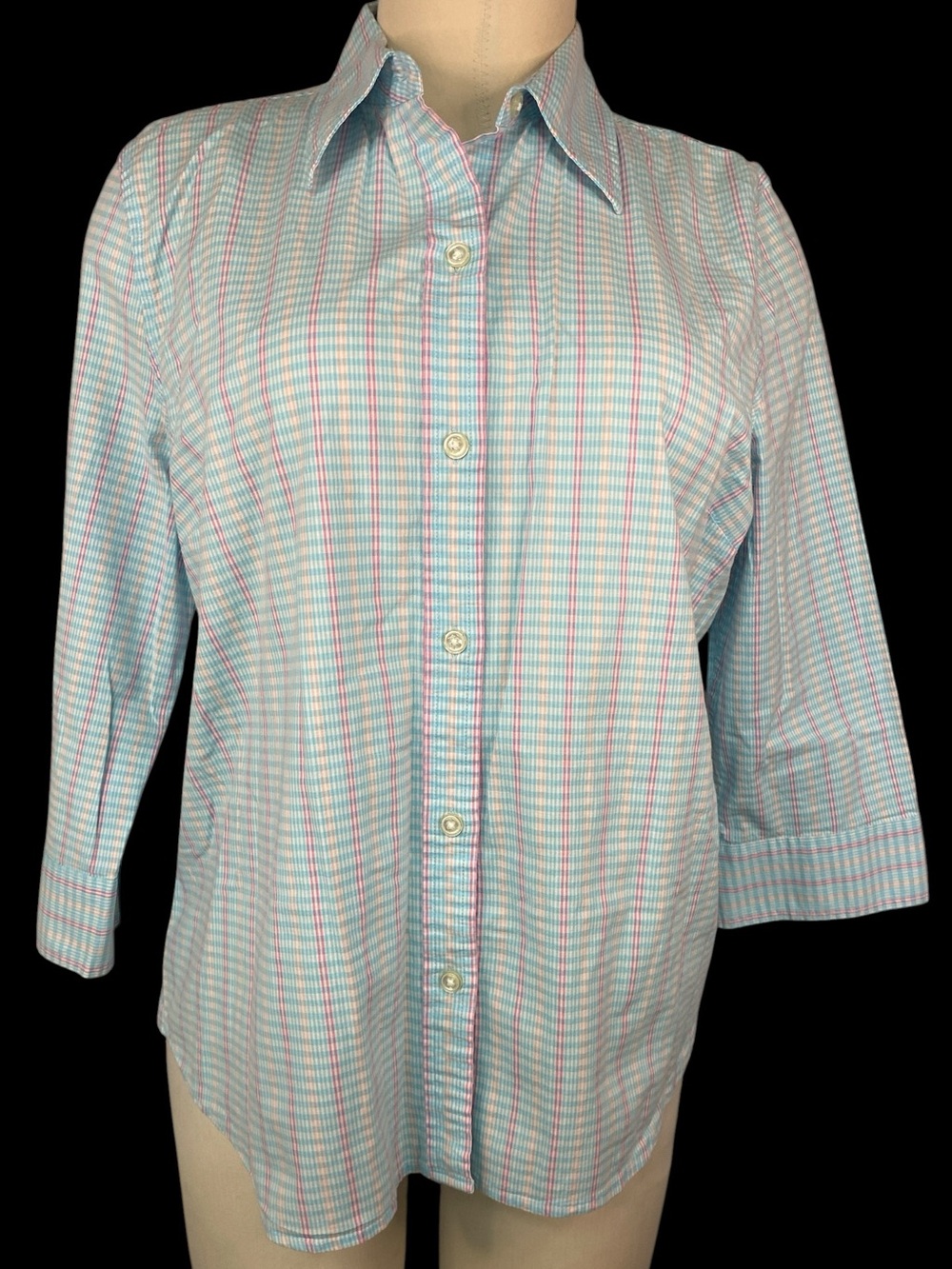 Izod Women's Button-Down Shirt in Light Blue Plaid XL